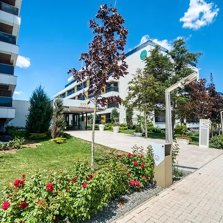 Astria Marbella - Complex Novum